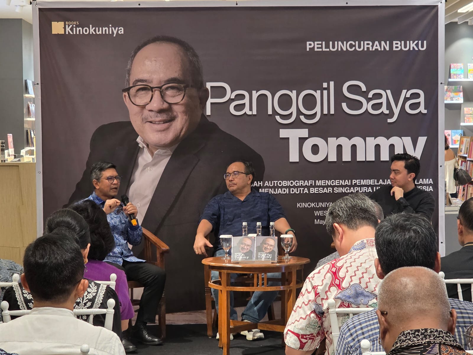 Wartawan adalah Politisi Tanpa Tanggung Jawab